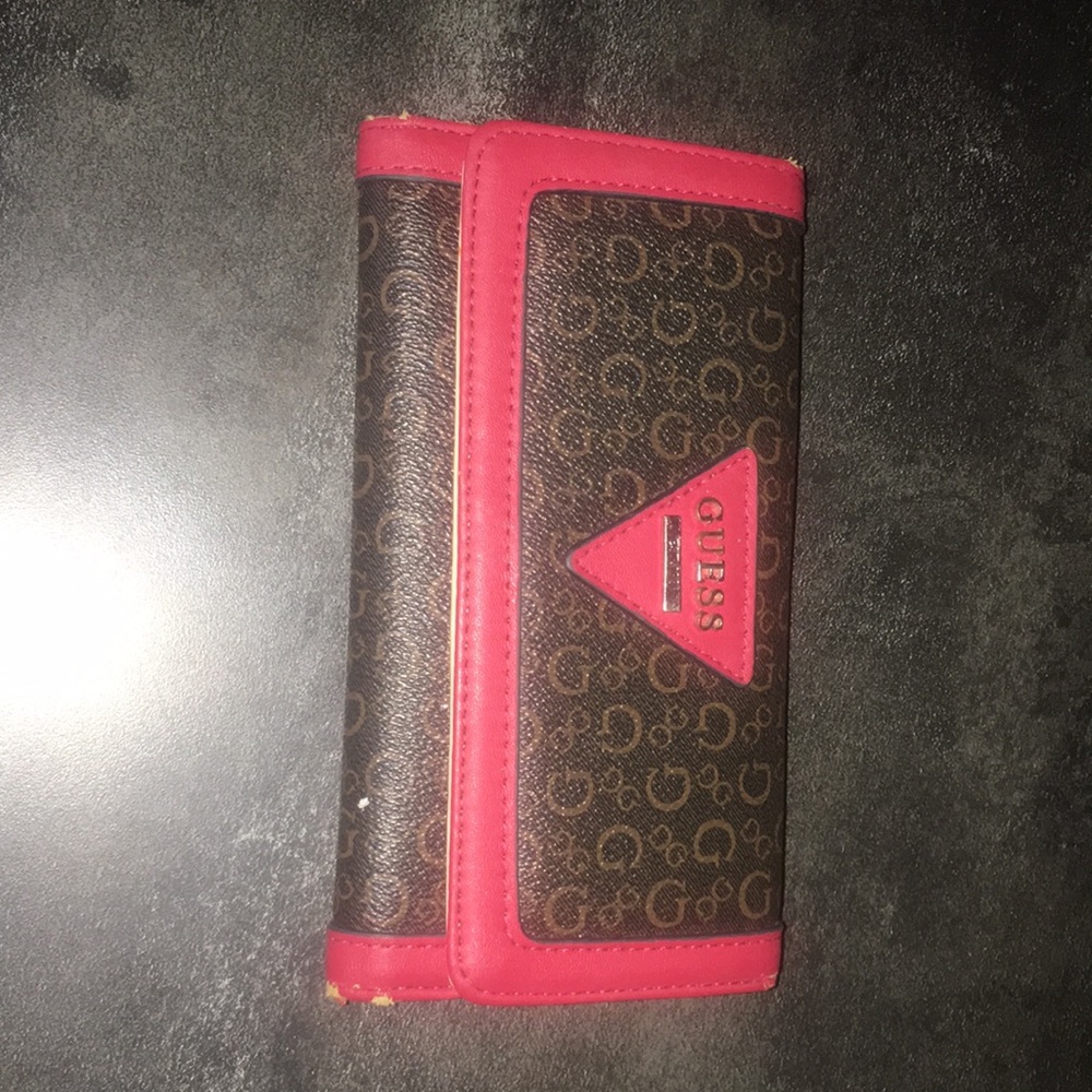 Guess wallet